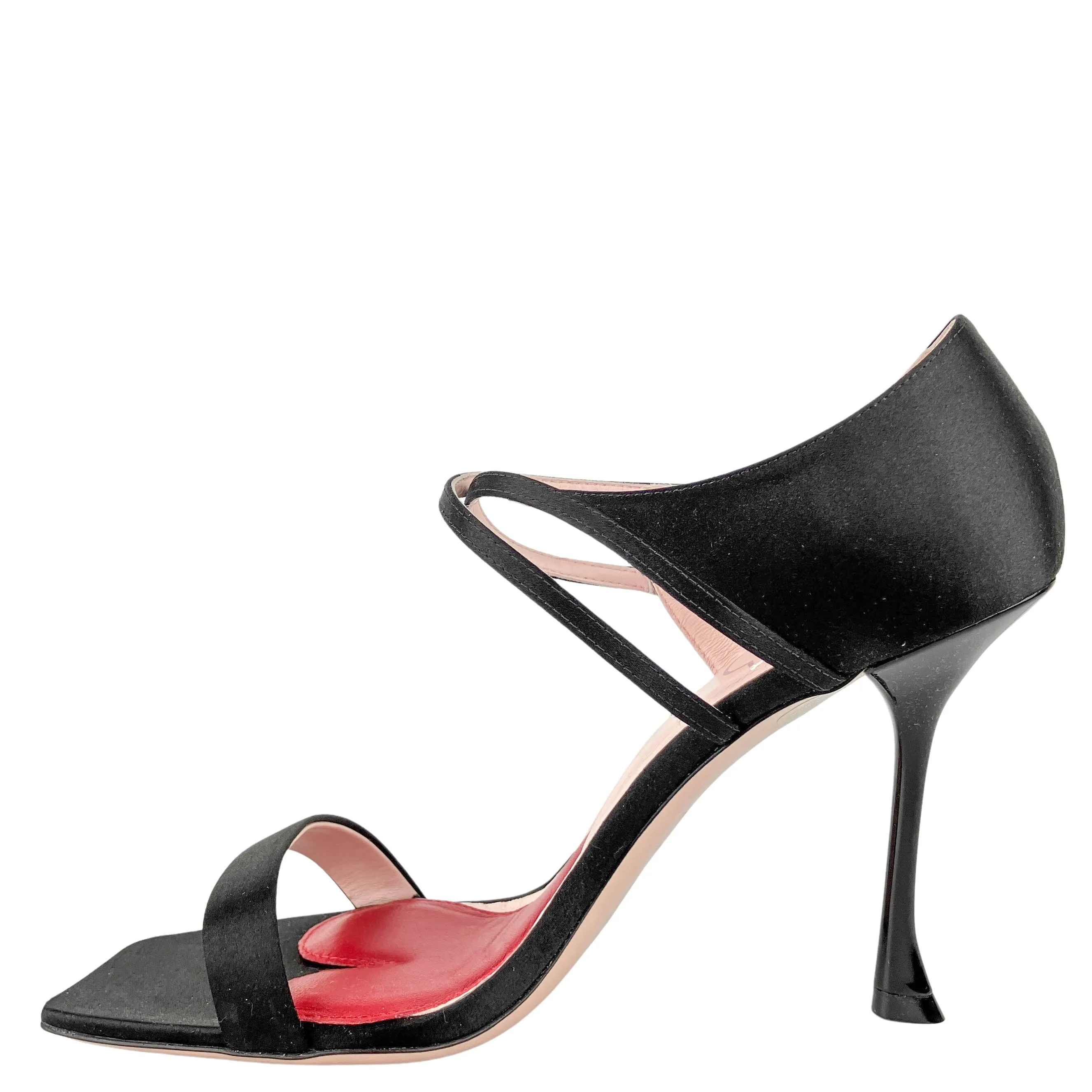 Roger Vivier I Love Vivier Daisy Heels in Black